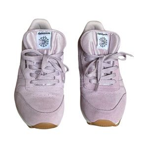 Pink Suede Reebok Classics